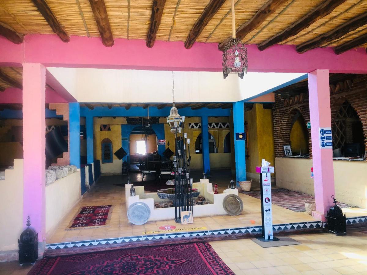 Riad Hotel Les Flamants Merzouga Esterno foto