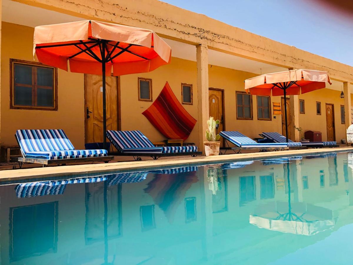 Riad Hotel Les Flamants Merzouga Esterno foto