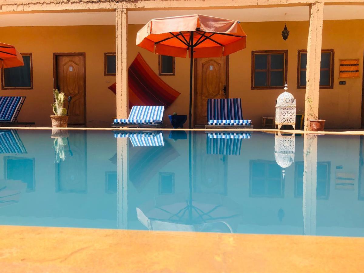 Riad Hotel Les Flamants Merzouga Esterno foto