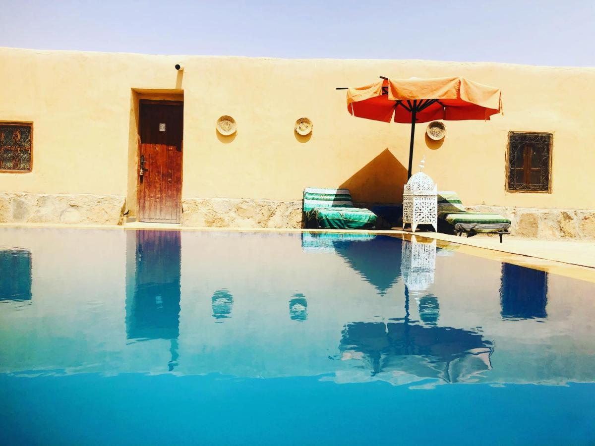 Riad Hotel Les Flamants Merzouga Esterno foto
