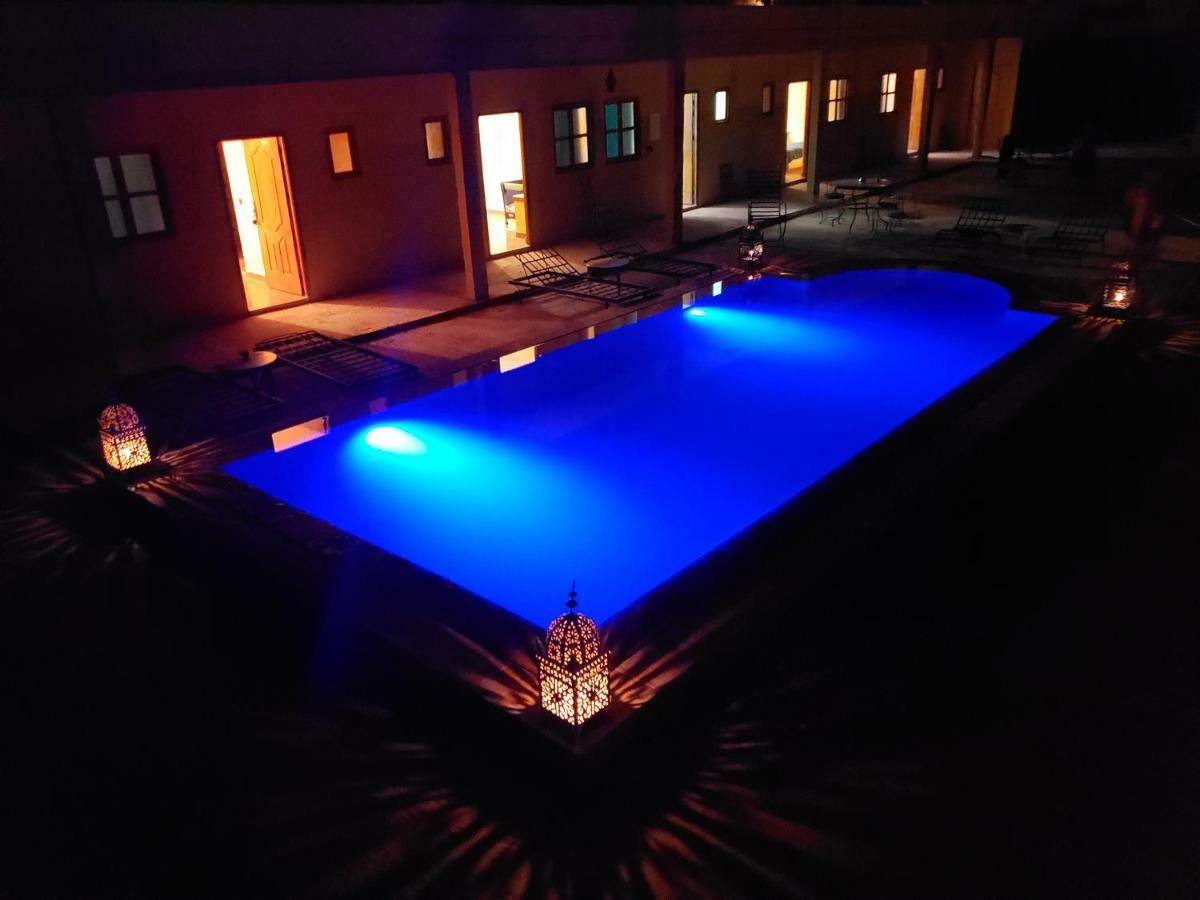 Riad Hotel Les Flamants Merzouga Esterno foto